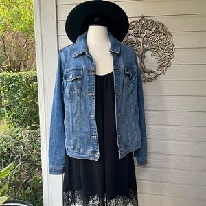 ✅ SOLD - EUC Plus Size Torrid Denim Jean Jacket, Sz 1 (14/16)